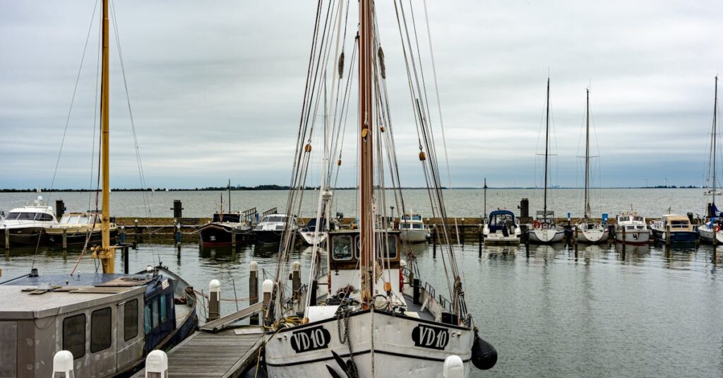 Waarom is Volendam zo populair bij toeristen?