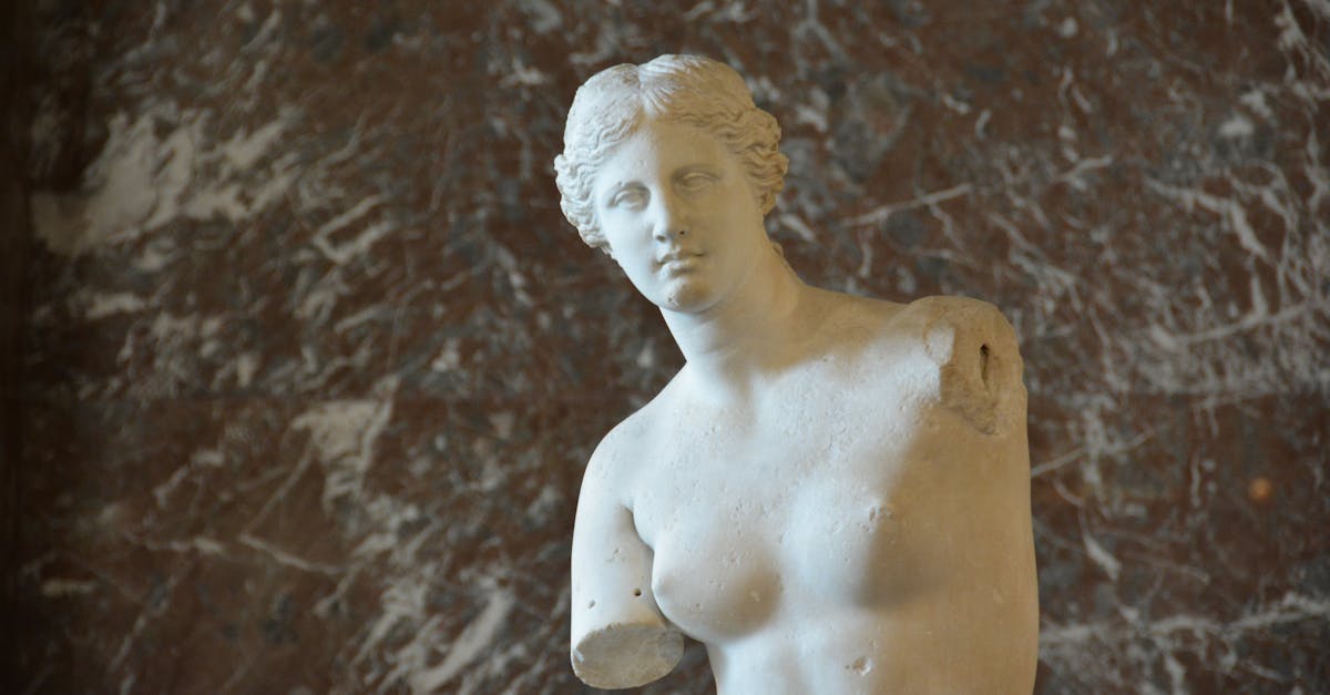 Wat is de Venus van Milo en waarom is ze beroemd?