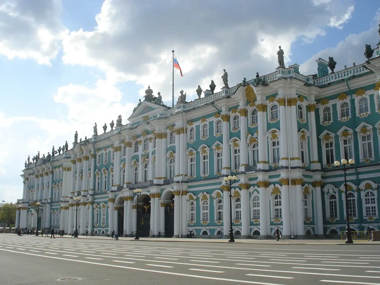 Wat maakt Sint-Petersburg beroemd om de Hermitage?