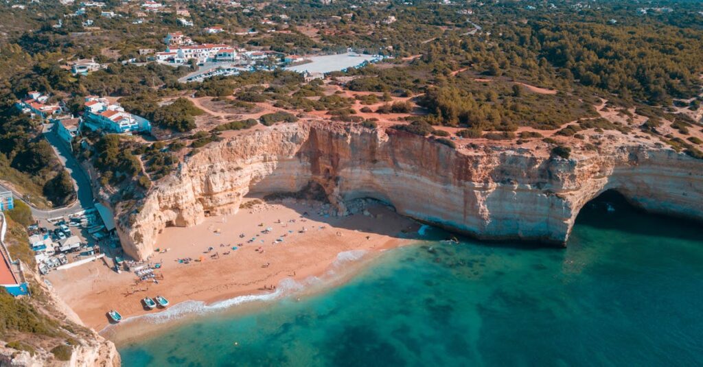 Wat zijn de mooiste stranden van Portugal om te bezoeken?