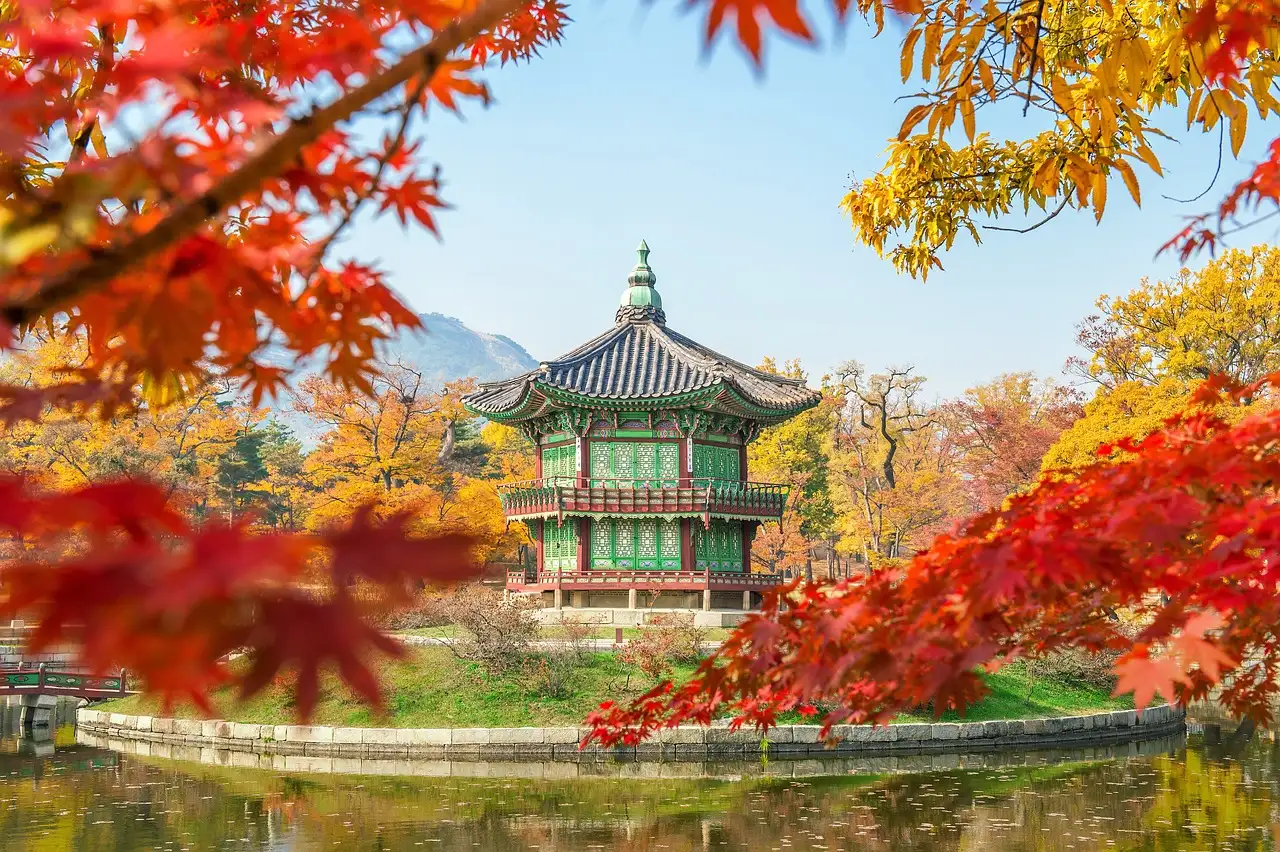 Welke tempel in Zuid-Korea is beroemd om zijn lotussen?