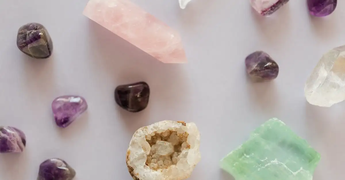 Hoe werden edelstenen en jade gebruikt in Azteekse kunst?
