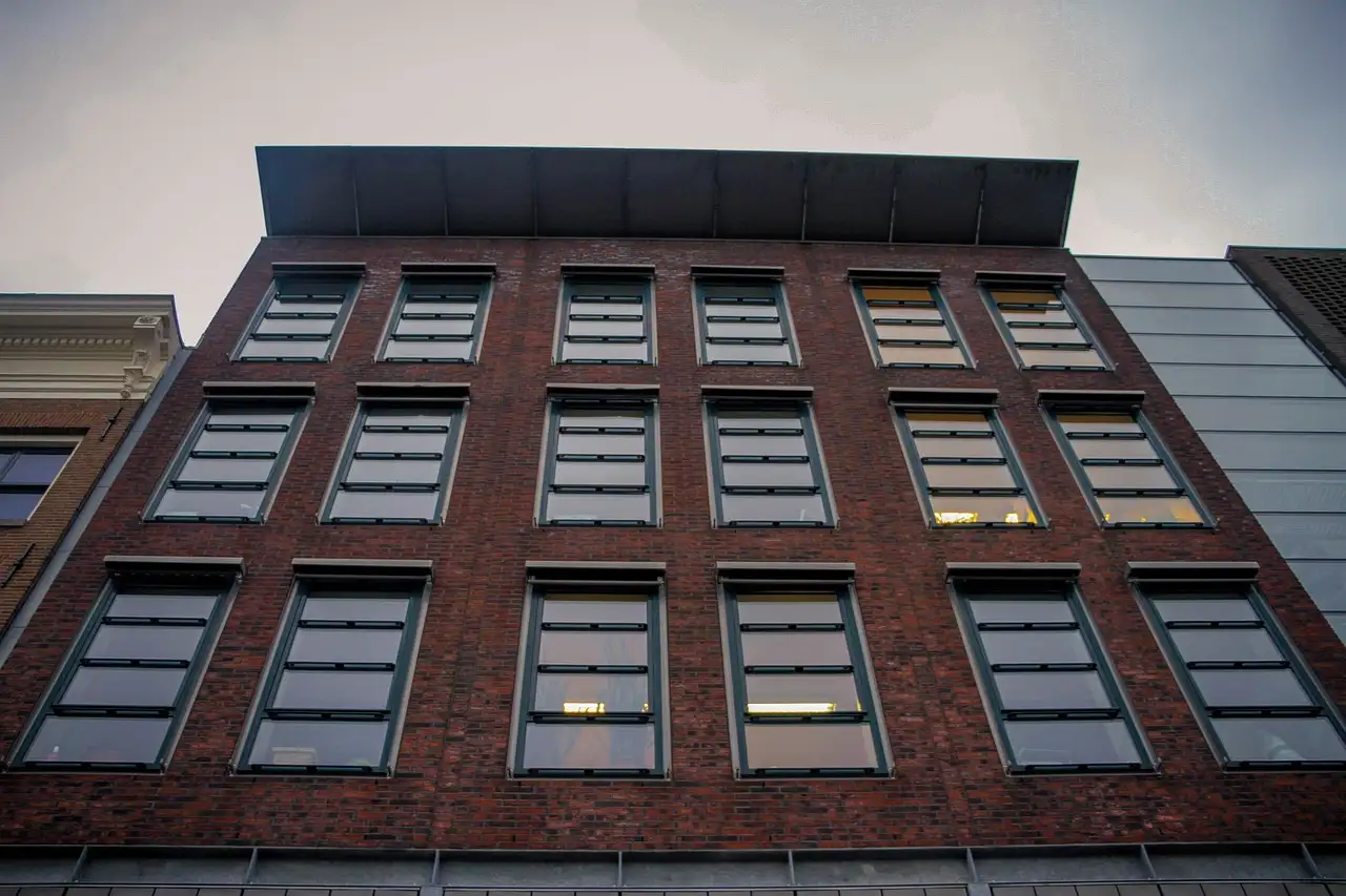 Hoe werkt het biedlogboek bij het kopen van een huis?