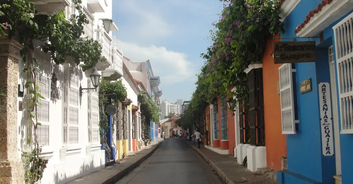 Waar vind je de kleurrijke straten van Cartagena?