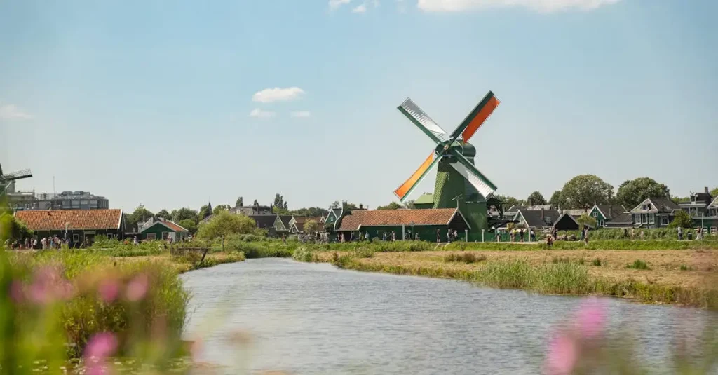 Waarom is Denkend aan Holland zo'n populaire show?