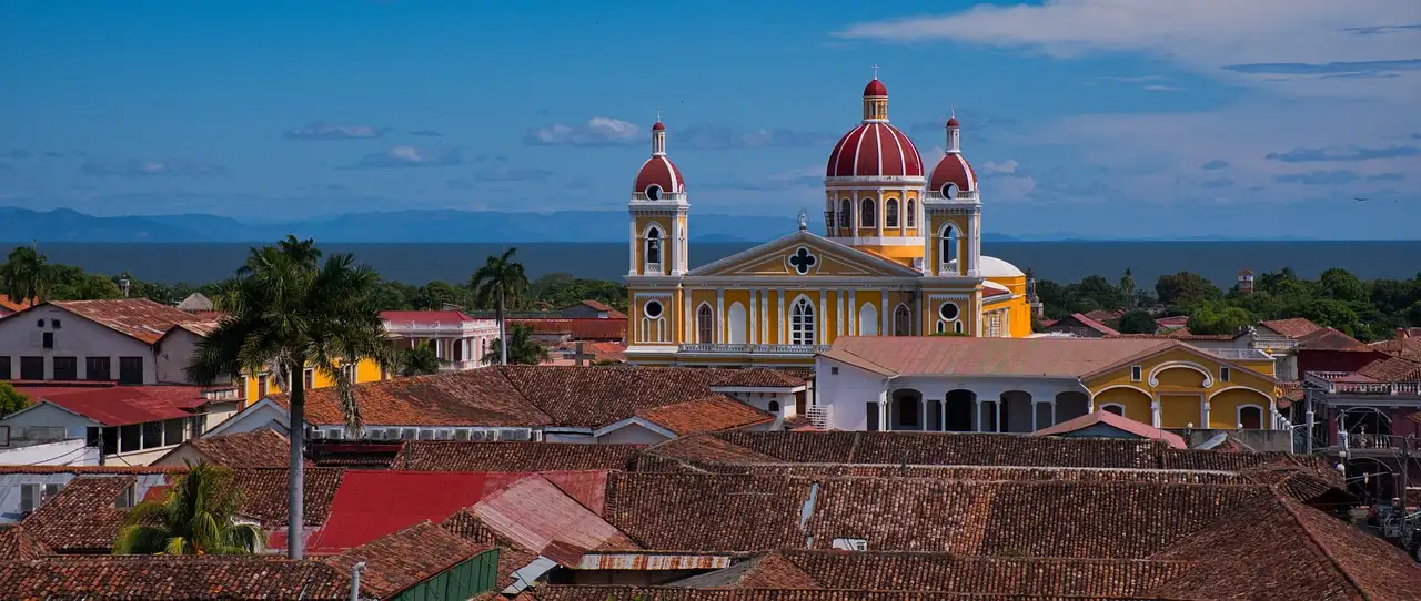 Wat zijn de hoogtepunten van de koloniale stad León, Nicaragua?