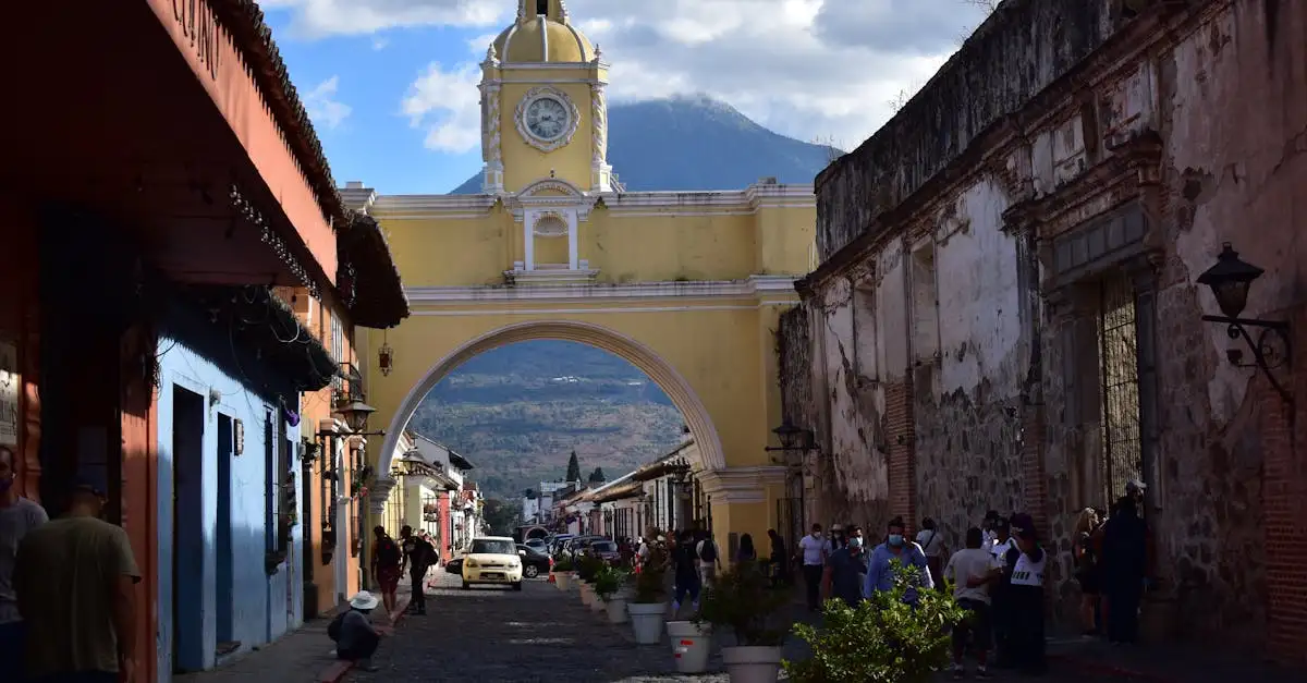 Welke stad in Guatemala staat bekend om Semana Santa?