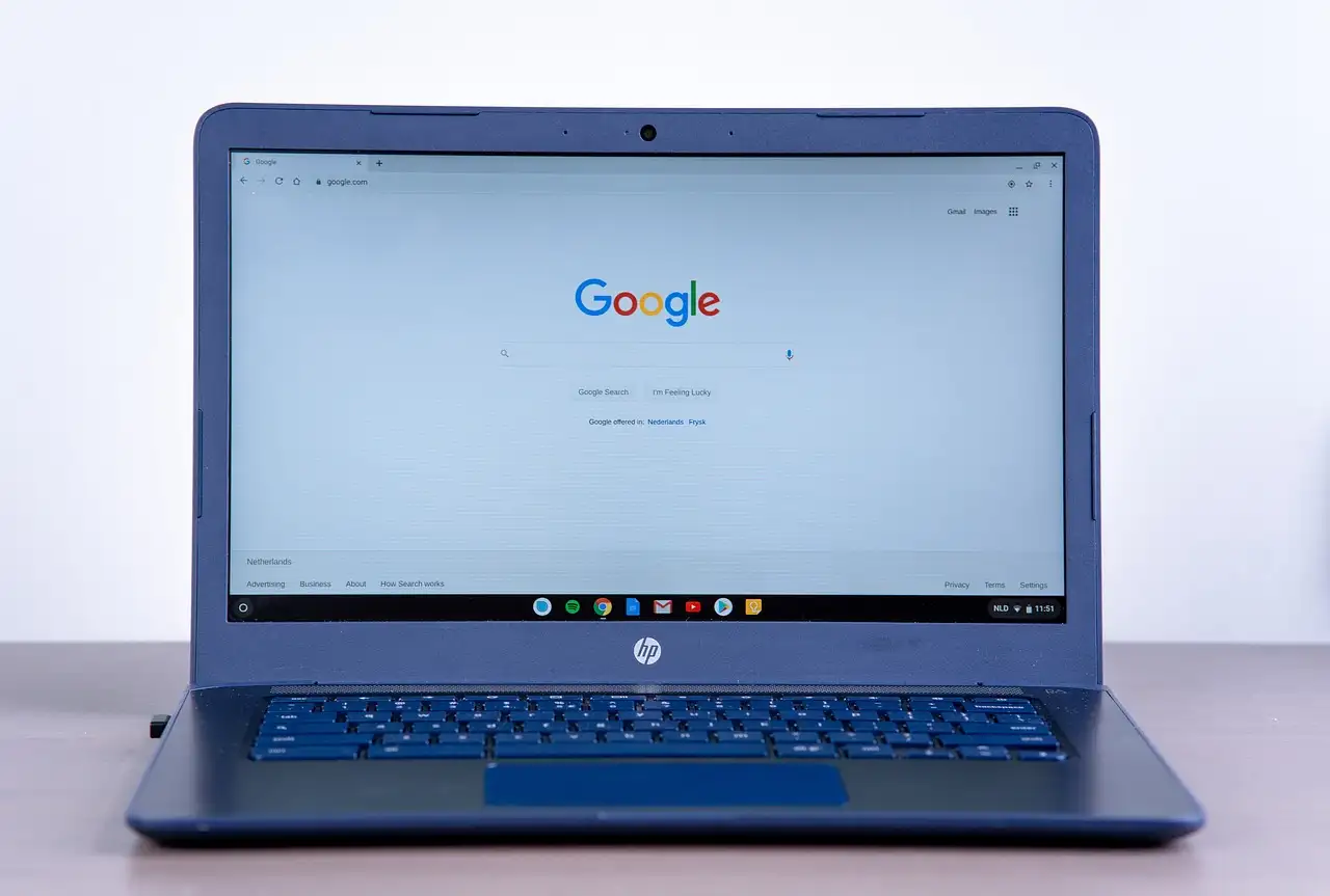 Hoe beïnvloedt de introductie van Chromebooks het onderwijs?