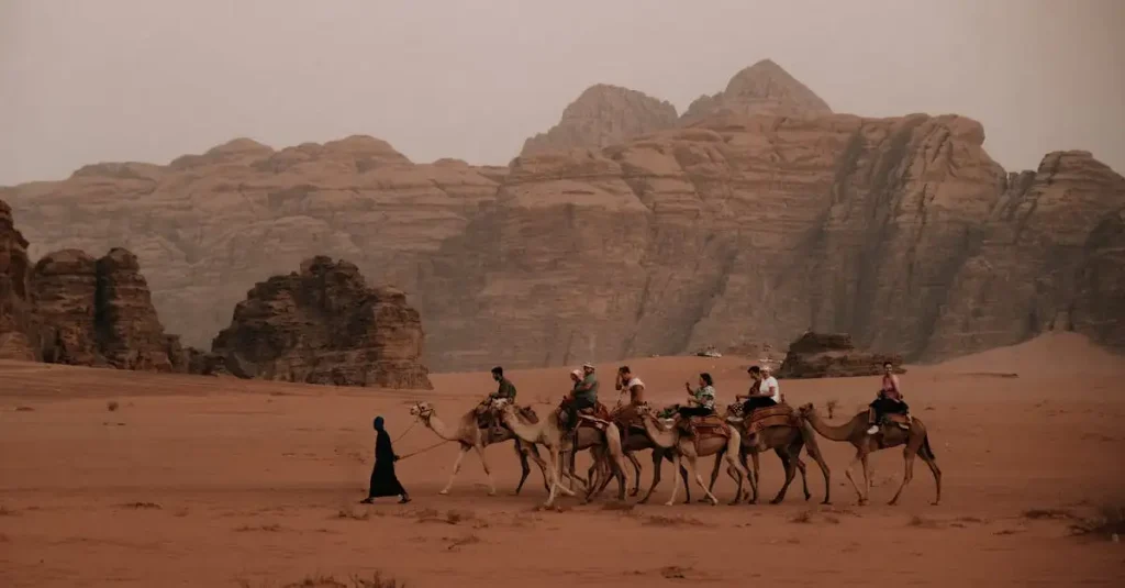 Waar ervaar je de woestijn van Wadi Rum in Jordanië?