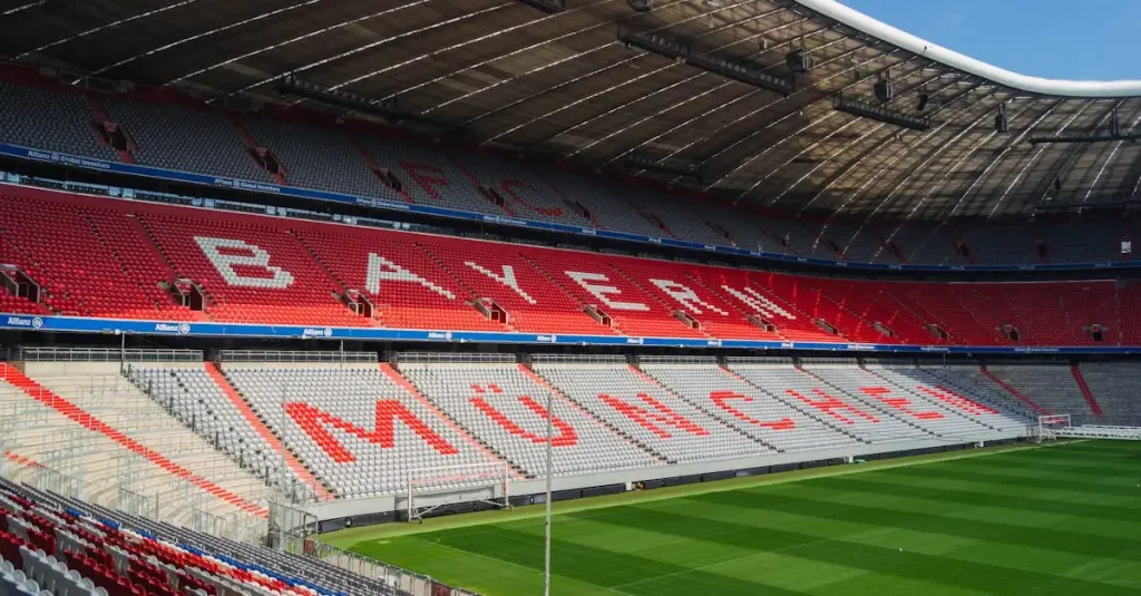 Wat is de naam van het stadion in München, Allianz Arena?
