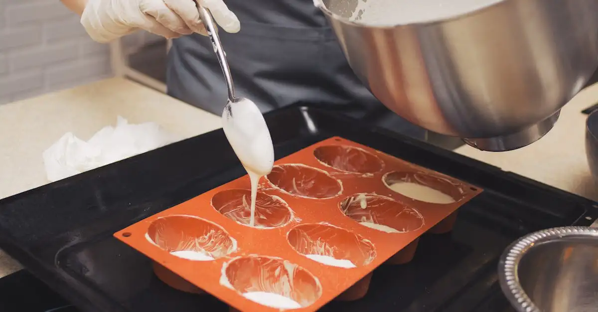 Wat is de rol van melk in het beslag voor zachte muffins?