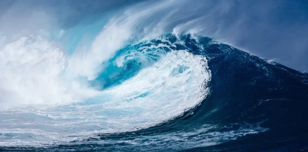 Wat veroorzaakte de tsunami in de Straat van Soenda 2018?