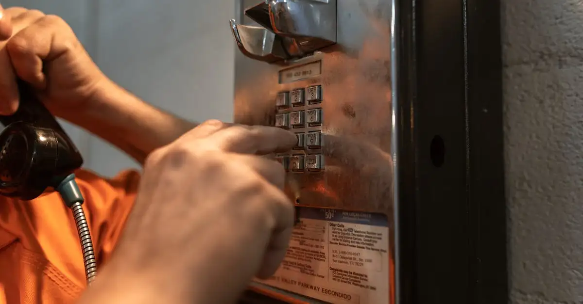 Wat was het belang van de vacuümbuis voor telefonie?