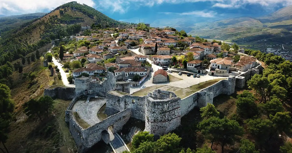 Wat zijn de mooiste musea en historische gebouwen in Albanië?