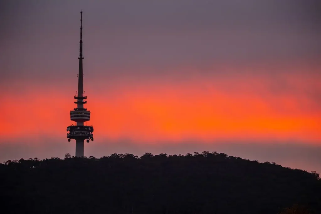 Welke bouwstijl is gebruikt voor het ontwerp van Canberra?