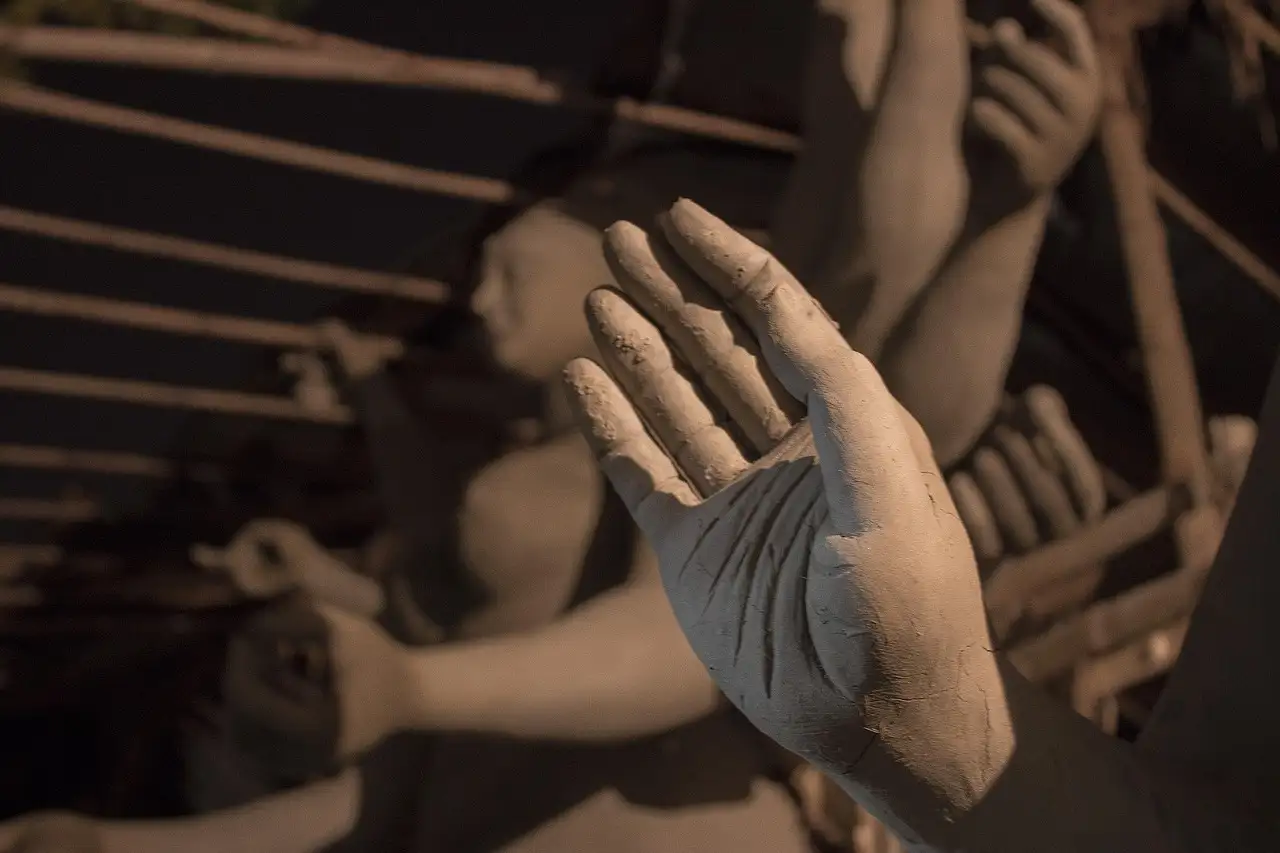 Welke godin belichaamt moed en kracht: Durga?
