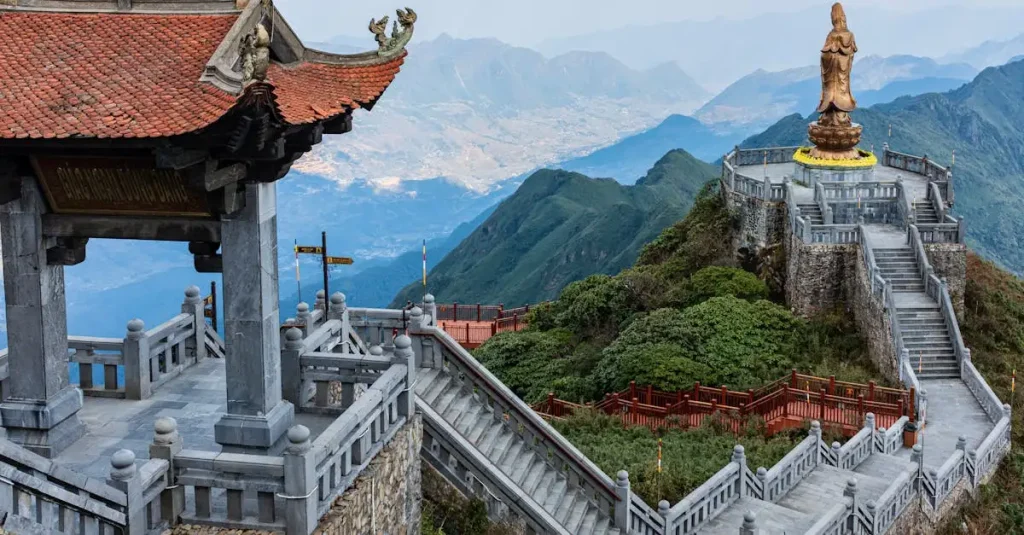 Welke pagode in Vietnam heeft zeven niveaus?