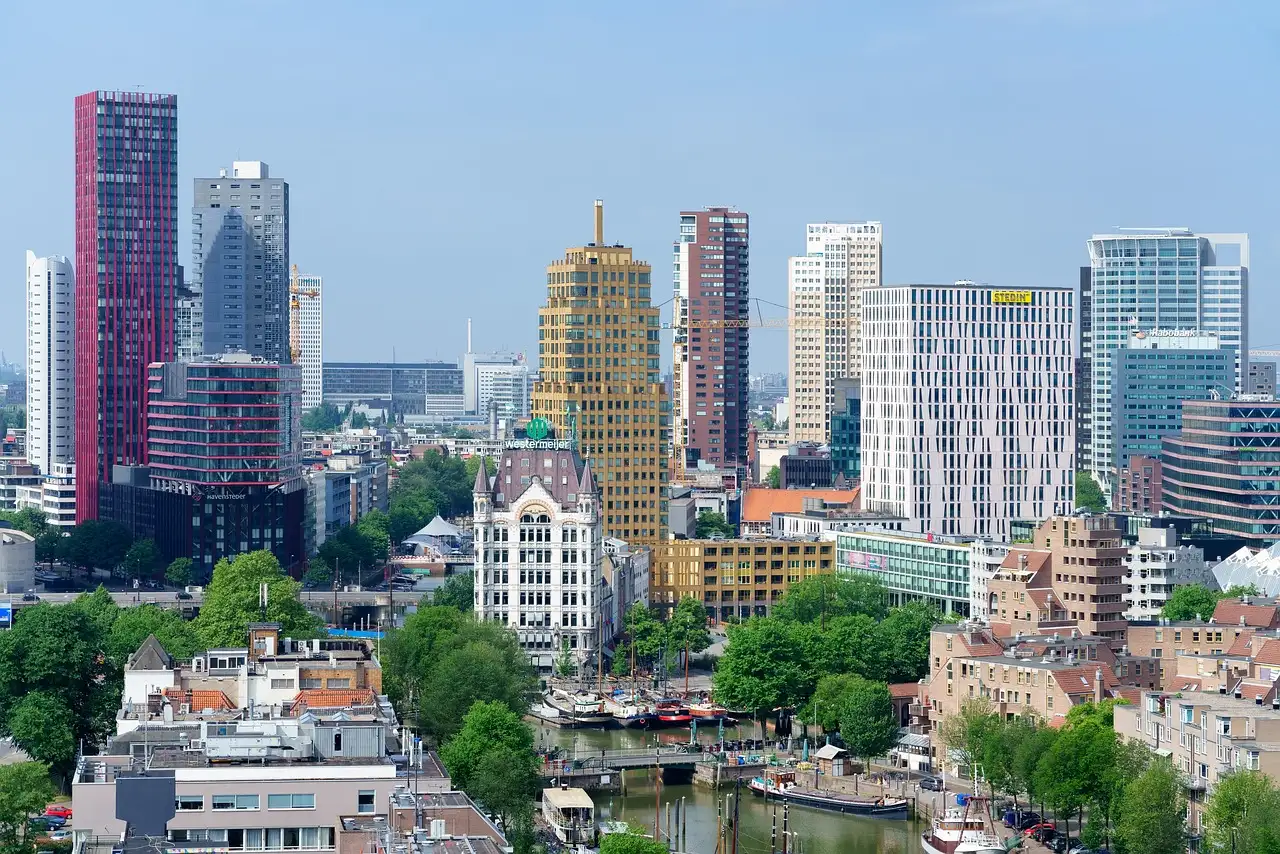 Welke stad in de Antillen was een belangrijk handelscentrum?