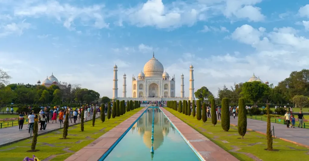 Welke stad in India herbergt de Taj Mahal?