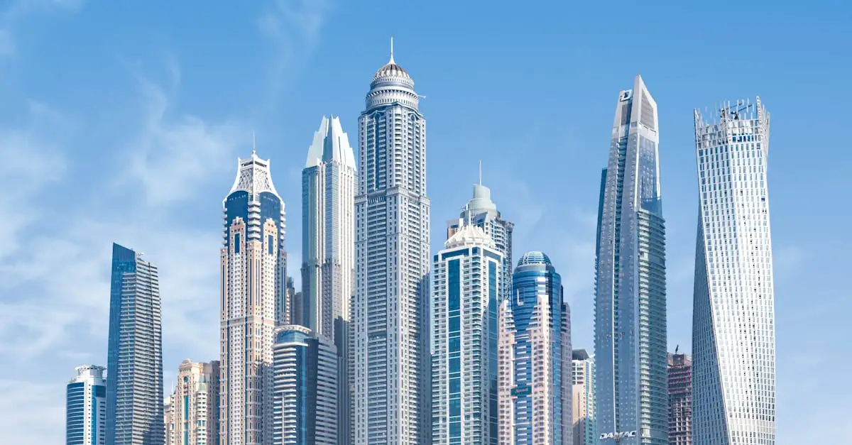 Welke toren in Dubai heeft luxueuze hotelkamers?
