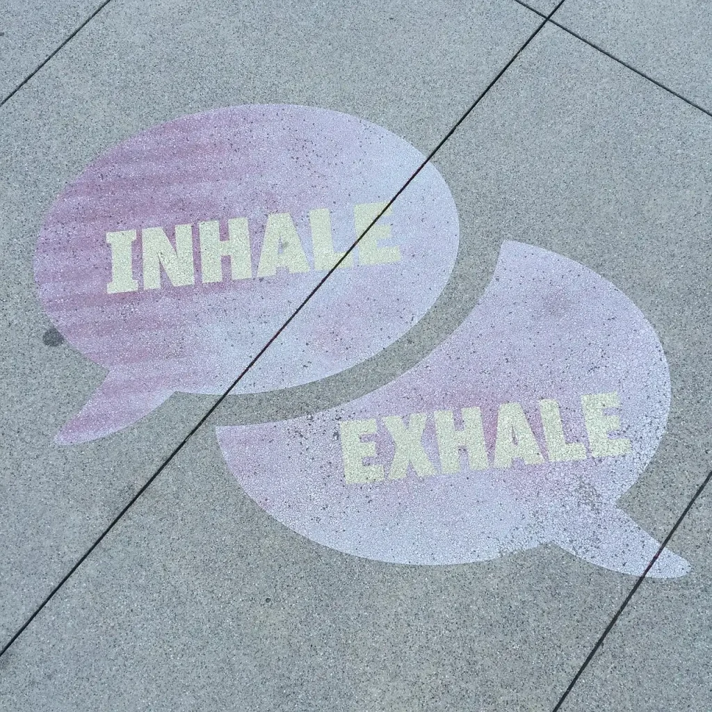Hoe gebruik je een inhalator met voorzetkamer?