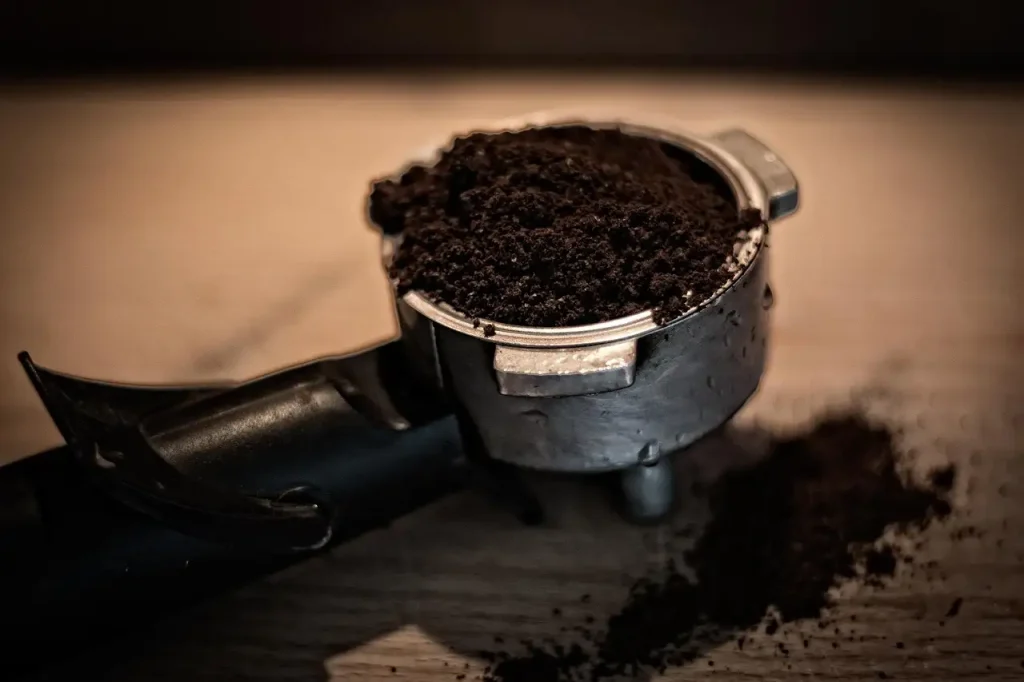 Hoe noemen we koffiedik ook wel?