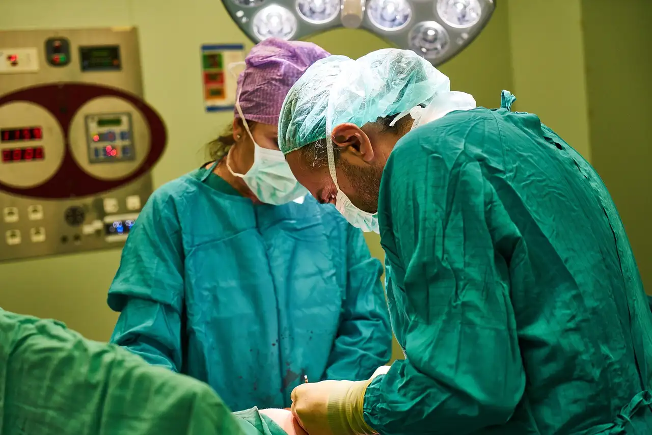 Hoe werd laparoscopie de norm in minimaal invasieve chirurgie?