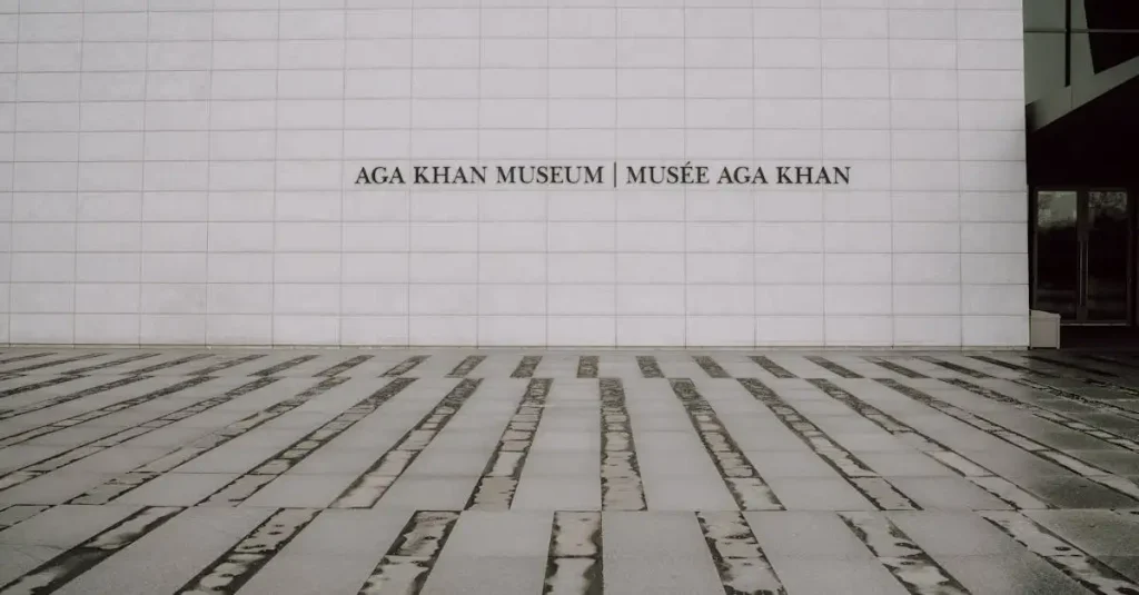 Waar bevindt het Aga Khan Museum zich in Toronto?