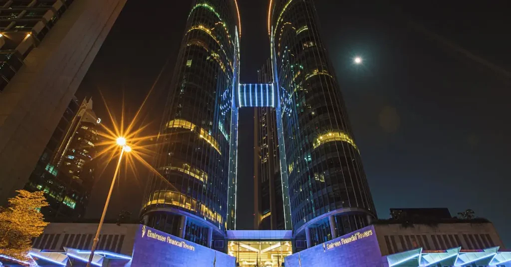 Waar ligt de Emirates Office Tower in Dubai?