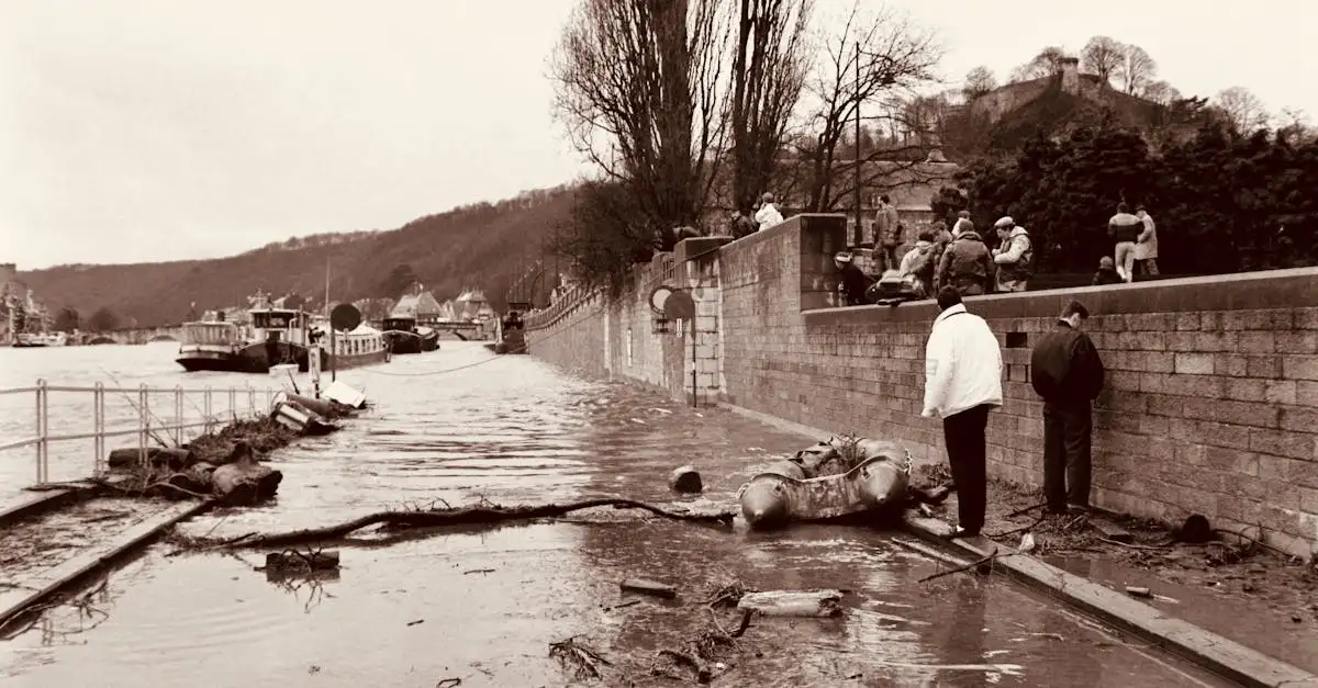 Welke Belgische filosoof sprak over de ecologische crisis?