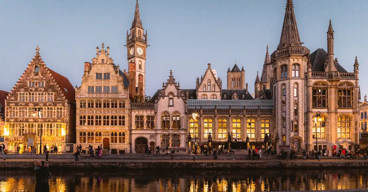Welke middeleeuwse stad is beroemd om glasproductie?