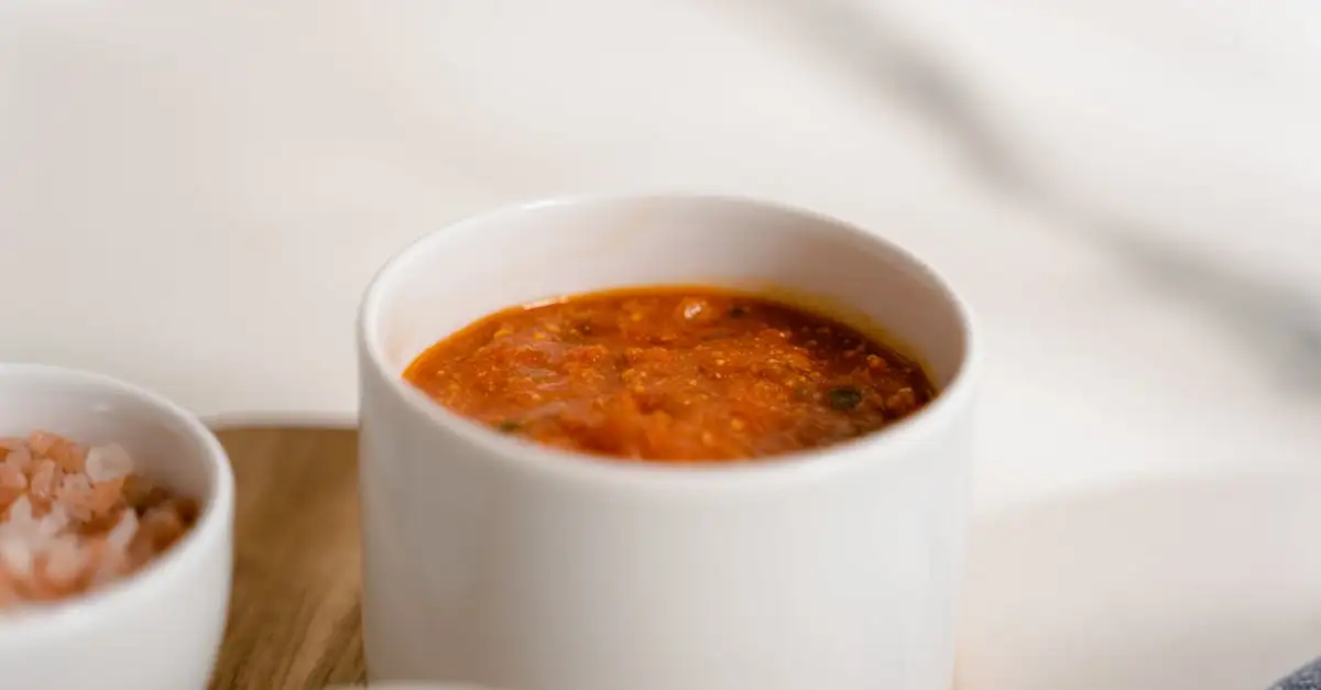 Hoe gebruik je overrijpe tomaten in soep of saus?