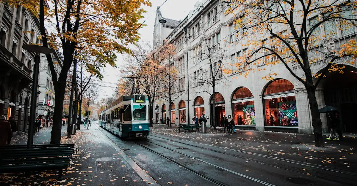 Hoe lang is het vanaf Amsterdam met de bus of trein naar Zürich? Ontdek het hier!
