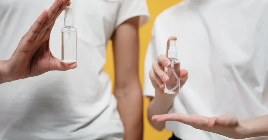 Hoe werkt alcohol tegen olievlekken op stof en vloer?