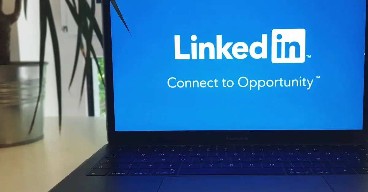 Waarom is LinkedIn essentieel voor professioneel netwerken?