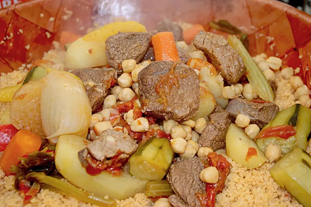 Welk vlees bij couscous? Ontdek de perfecte combinaties!