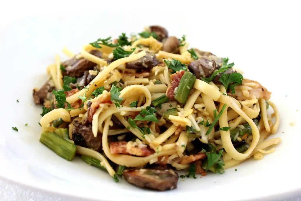 Welke groente bij pasta carbonara? Ontdek de perfecte combinaties!