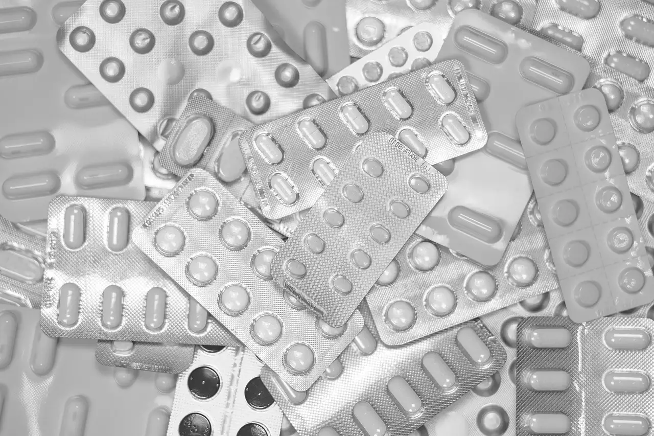 Welke medicijnen bij buikgriep? Ontdek effectieve oplossingen!