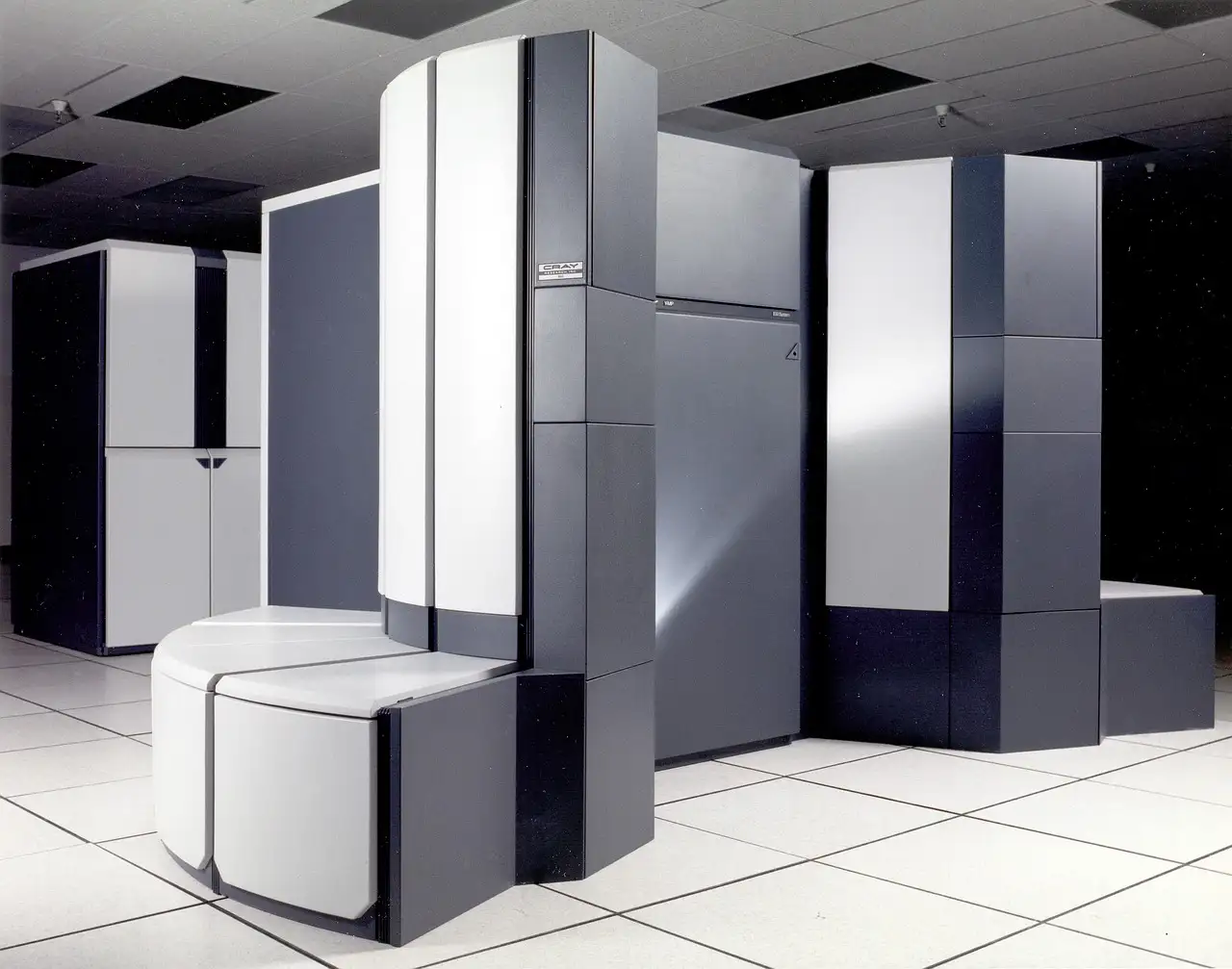 Hoe gebruiken supercomputers complexe wetenschappelijke berekeningen?