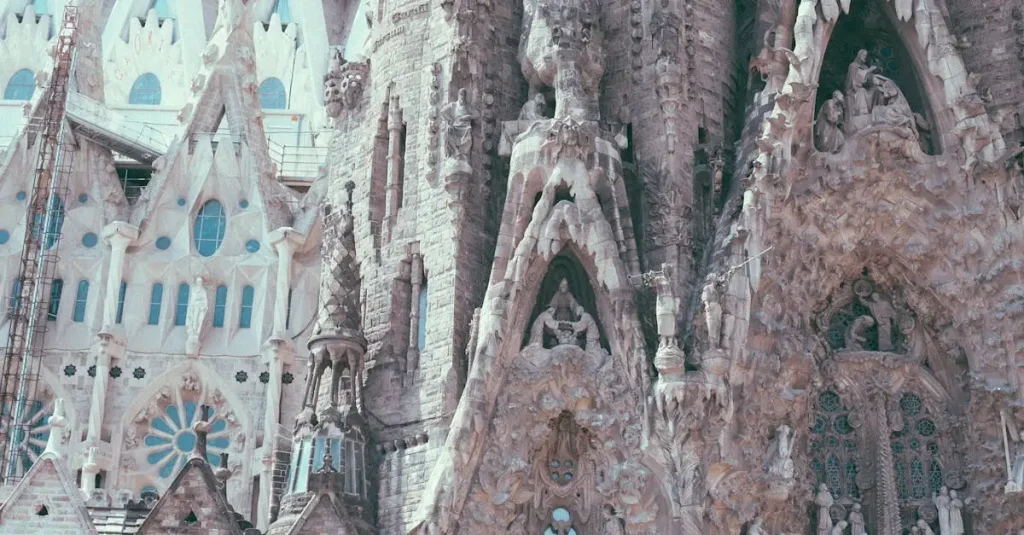 Waarom is Barcelona beroemd om de Sagrada Familia?