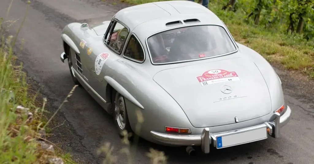 Wat is de geschiedenis van het merk Mercedes-Benz?