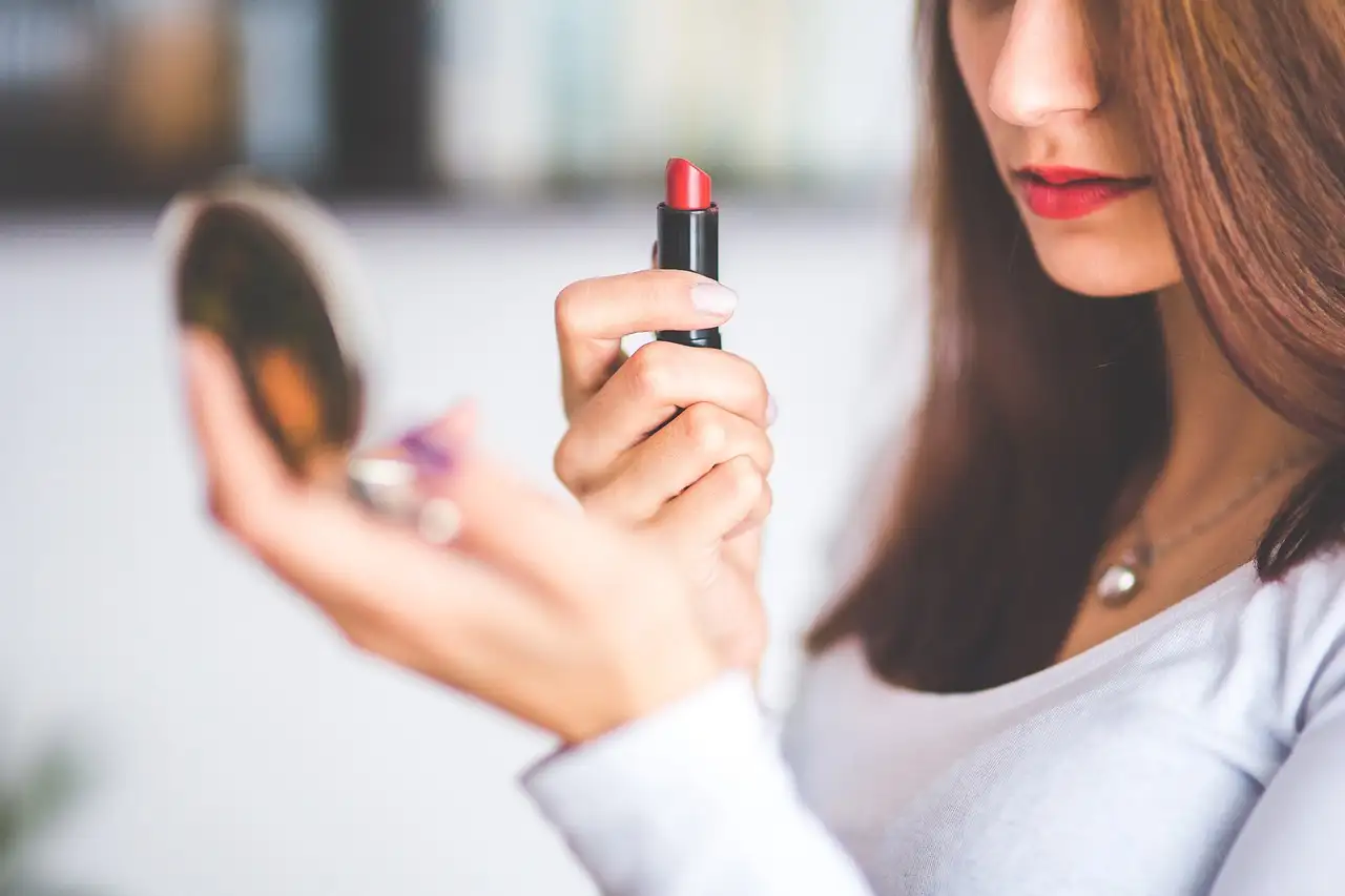 Welke kleur lipgloss past bij mij? Ontdek jouw perfecte match!