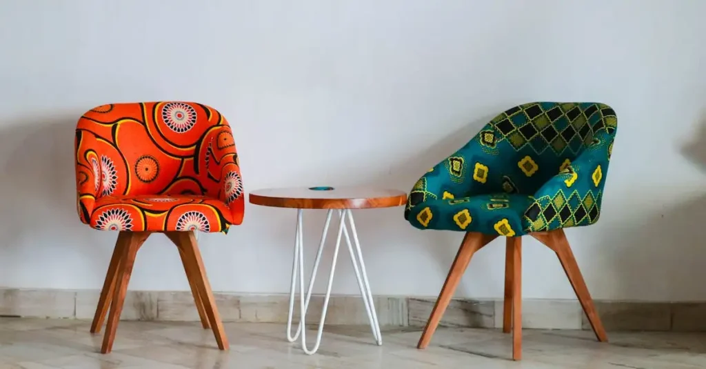 Welke kleur stoelen bij zwarte tafel? Ontdek de beste combinaties!