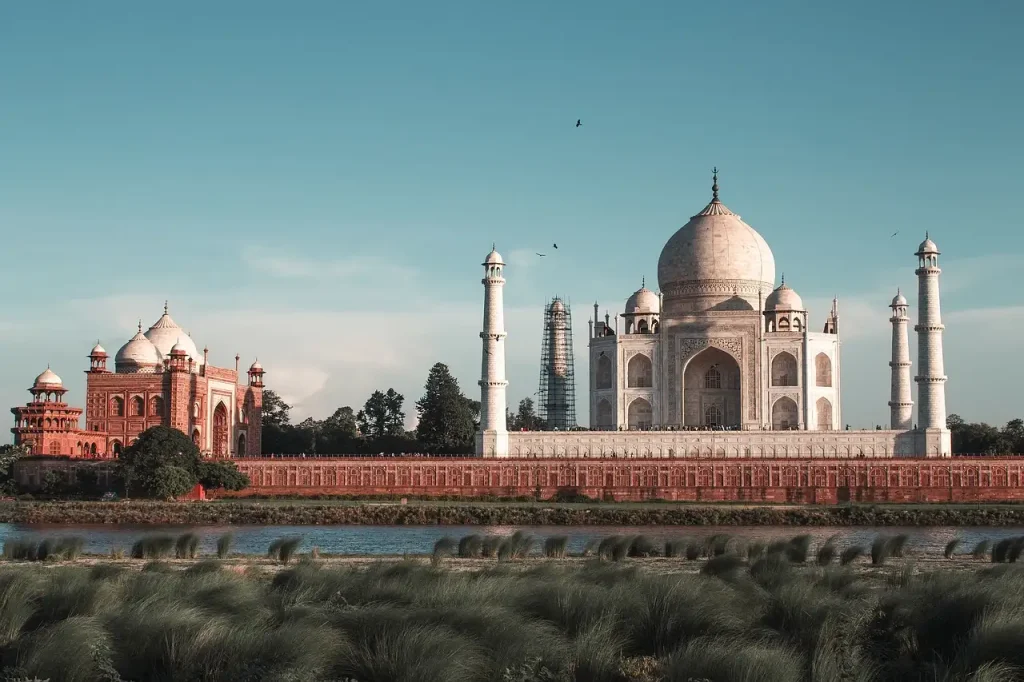 Welke stad in India is beroemd om katoenproductie?