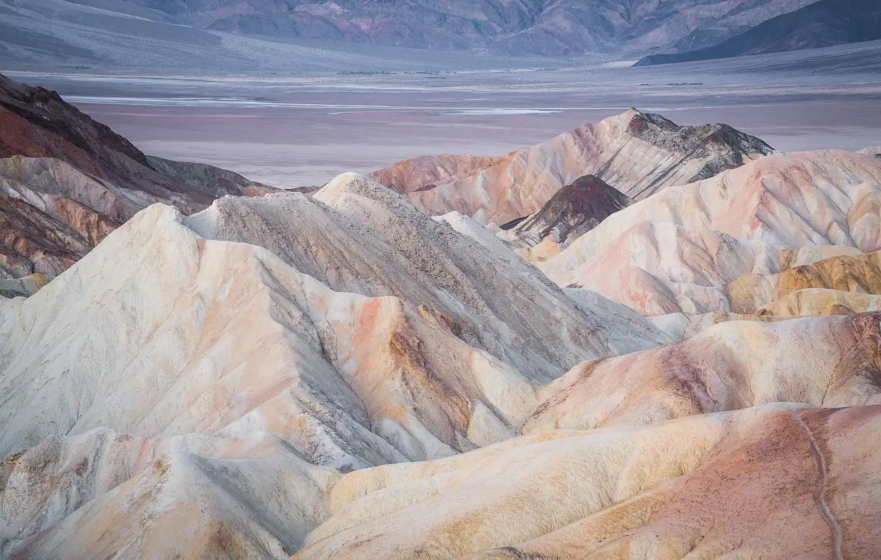 Welke woestijn in Californië staat bekend om extreme hitte?