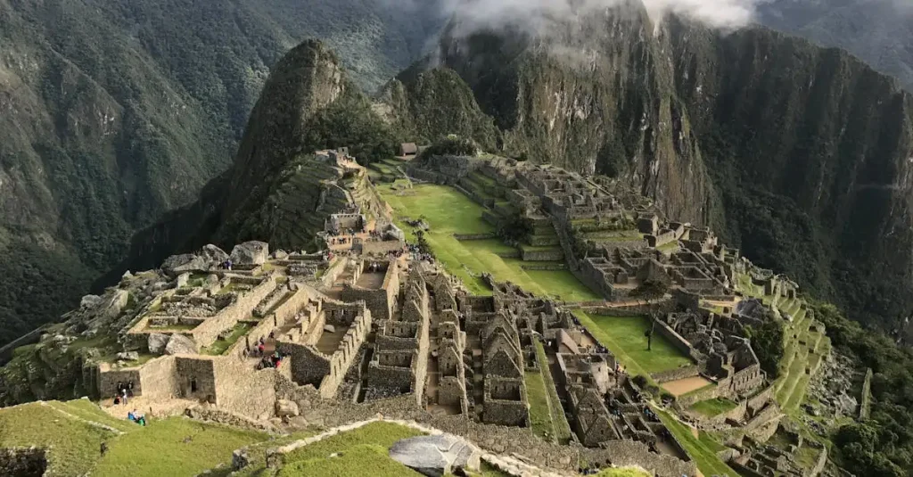 Wat veroorzaakte de val van het Inca-rijk? Ontdek het hier!