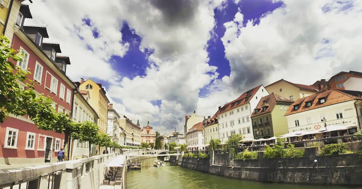 Welke stad in Slovenië was een handelscentrum in het keizerrijk?