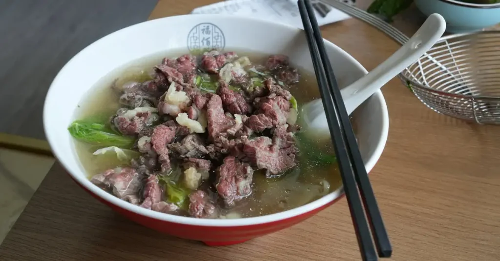 Welk vlees bij stamppot? Ontdek de beste combinaties hier!