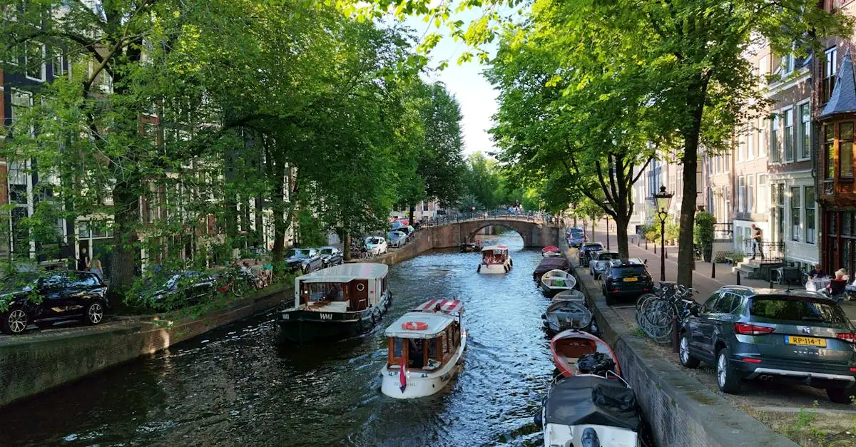 Hoe lang is het vanaf Amsterdam met de bus of trein naar Colmar? Ontdek het hier!