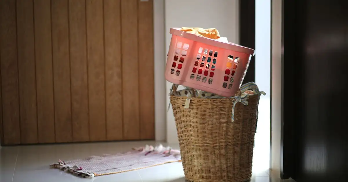 Hoe maak je rieten meubels schoon met azijn?